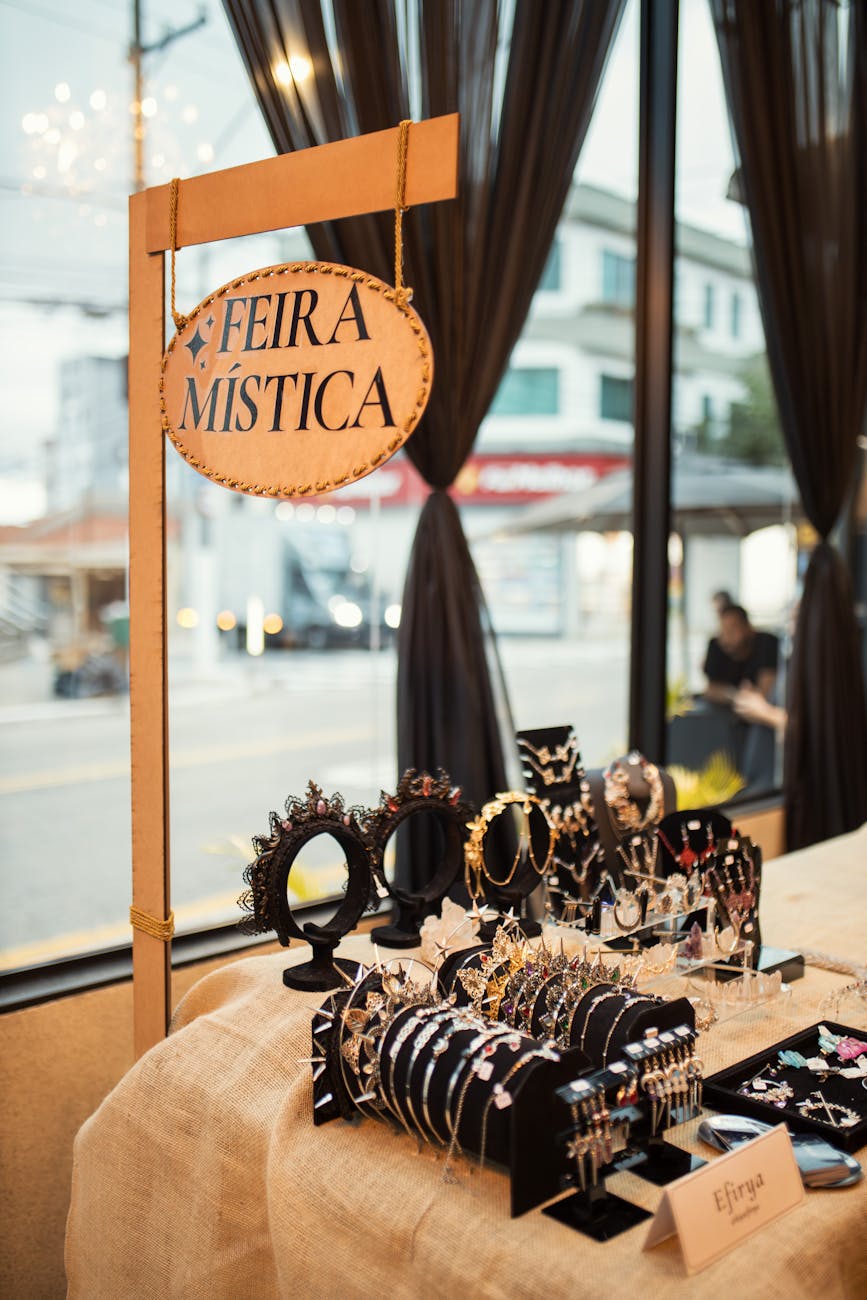 elegant jewelry display at feira mistica market